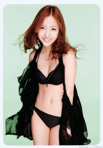 板野友美の画像069