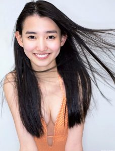 黒木麗奈の画像032