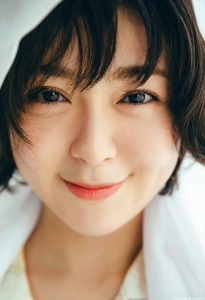 貫地谷しほりの画像018