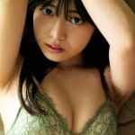 吉田莉桜の水着グラビア画像142
