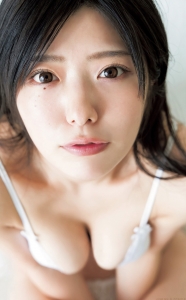 山田かなの水着グラビア画像042